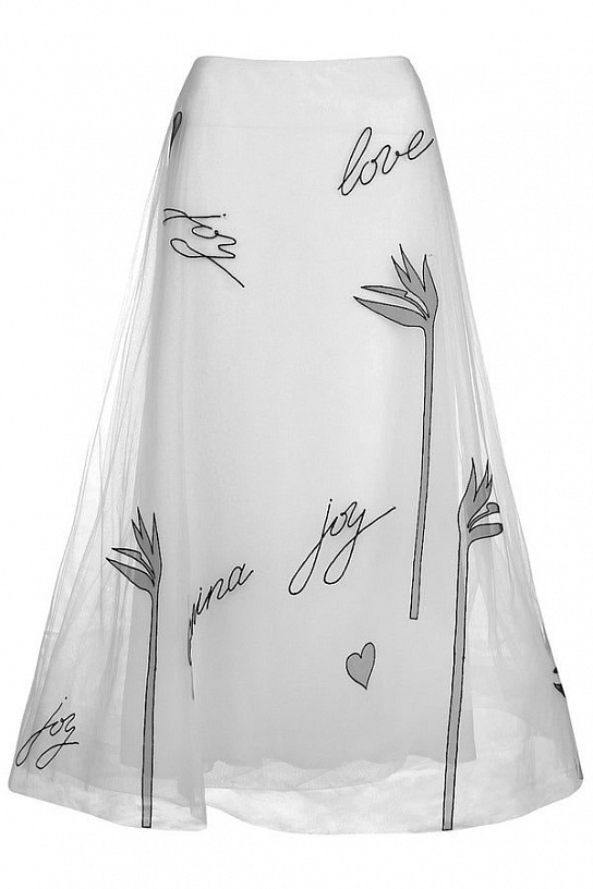 White skirt with handcrafted embroidery