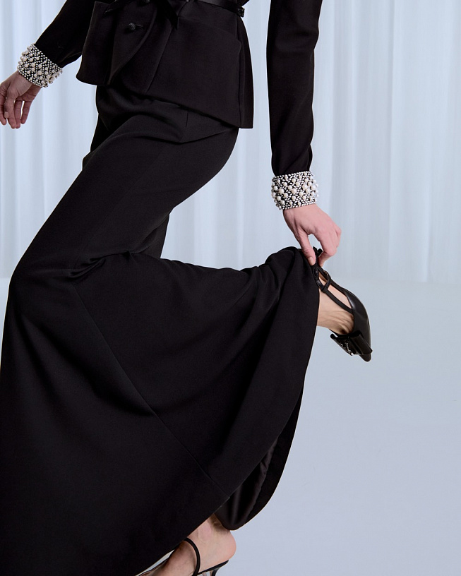 Black jersey skirt