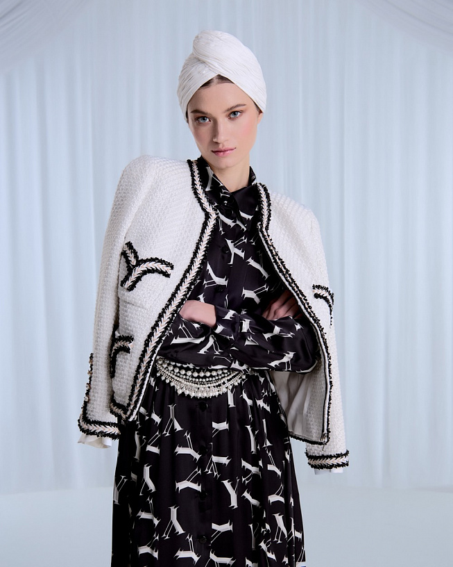 Black silk dress with chaotic Y print.